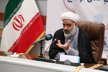 اقتصاد و فرهنگ دو بال پرواز جامعه‌اند