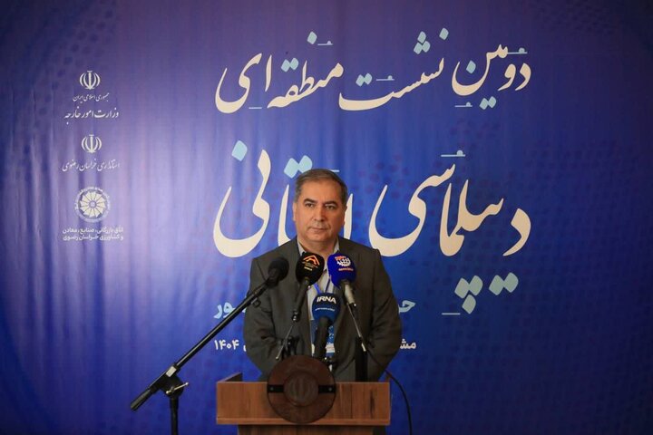 نازپرور: تحریمها را با تقویت صادرات معدنی خنثی میکنیم نازپرور: تحریمها را با تقویت صادرات معدنی خنثی میکنیم