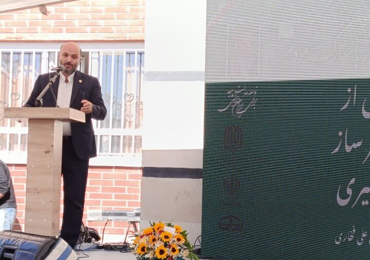 نهضت توسعه عدالت آموزشی با ۷۷۰۰ طرح مدرسهسازی در کشور آغاز شد نهضت توسعه عدالت آموزشی با ۷۷۰۰ طرح مدرسهسازی در کشور آغاز شد