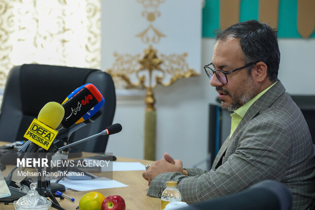 نشست «نگرش جامعه ایرانی به افول آمریکا» 13