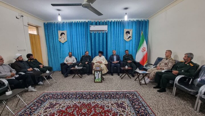 امام جمعه گناوه: یادمان شهدای گمنام ظرفیت مهم فرهنگی و معنوی است امام جمعه گناوه: یادمان شهدای گمنام ظرفیت مهم فرهنگی و معنوی است