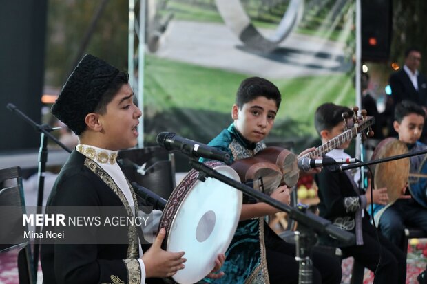 جشنواره سیب مراغه