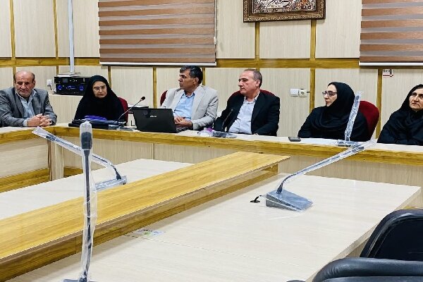 آغاز به کار مرکز مهر و گفتوگو استان با نخستین دوره آموزشی سالمندان آغاز به کار مرکز مهر و گفتوگو استان با نخستین دوره آموزشی سالمندان