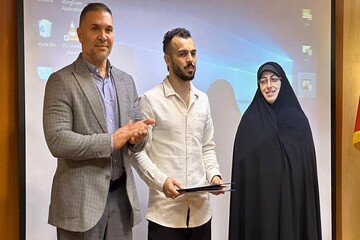 تقدیر سازمان ورزش شهرداری تهران از بهترین فوتسالیست آسیا