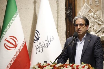 محمدزاده: تئاتر زبان گویای جامعه امروز است