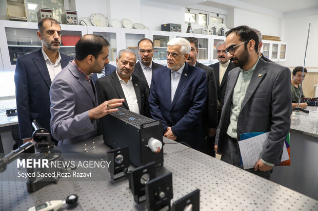 دیدار معاون اول با مدال آوران المپیادی