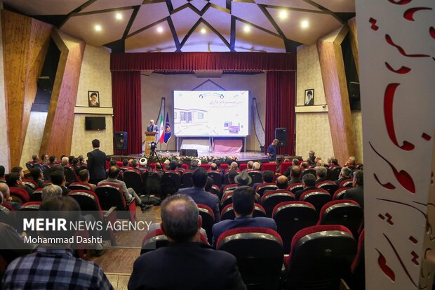 آیین بهره برداری از ۴۵۰ مسکن مددجویی در اردبیل