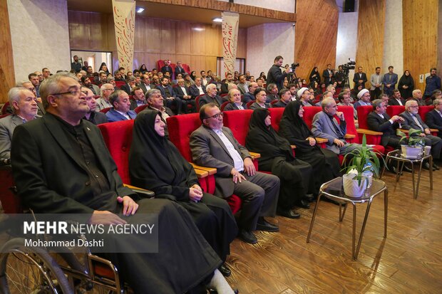 آیین بهره برداری از ۴۵۰ مسکن مددجویی در اردبیل