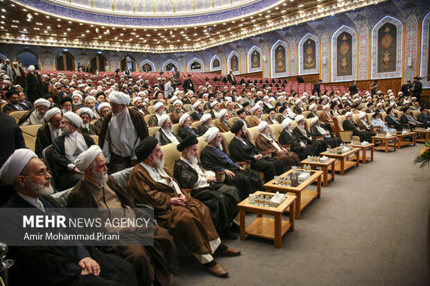 کنگره ملی میرزای نائینی در قم