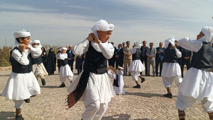روایتی از هفته فرهنگی در شهرستان خواف روایتی از هفته فرهنگی در شهرستان خواف