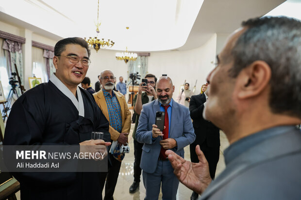 افتتاح نمایشگاه خوشنویسی ایران و کره جنوبی
