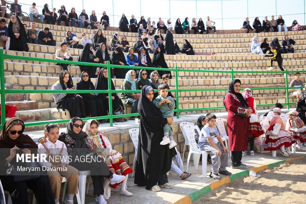 جشنواره استانی دیزی و بازی های بومی محلی در شیروان