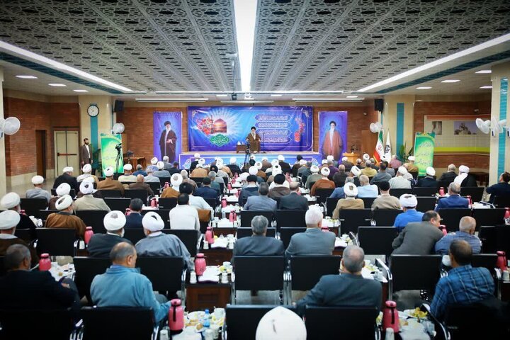 علم الهدی: رسالت روحانیت حفظ پویایی و استمرار در توسعه معارف دینی است علم الهدی: رسالت روحانیت حفظ پویایی و استمرار در توسعه معارف دینی است