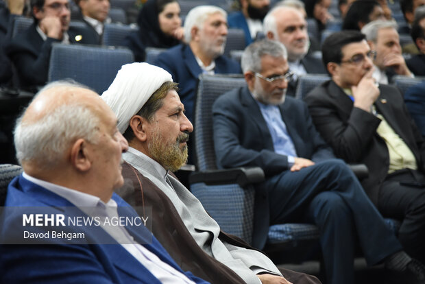 آیین اختتامیه دومین نشست منطقه ای دیپلماسی استانی در مشهد 4