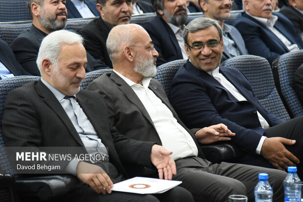 آیین اختتامیه دومین نشست منطقه ای دیپلماسی استانی در مشهد 27