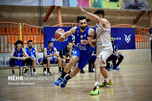 لیگ برتر بسکتبال - رعد پدافند اصفهان و استقلال تهران 3