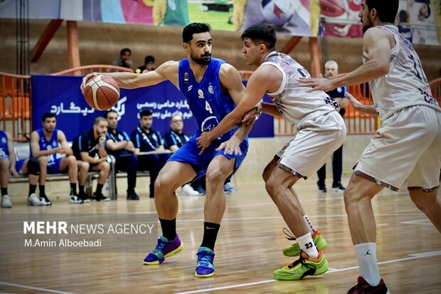 لیگ برتر بسکتبال - رعد پدافند اصفهان و استقلال تهران 4