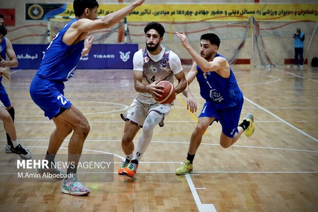 لیگ برتر بسکتبال - رعد پدافند اصفهان و استقلال تهران 14