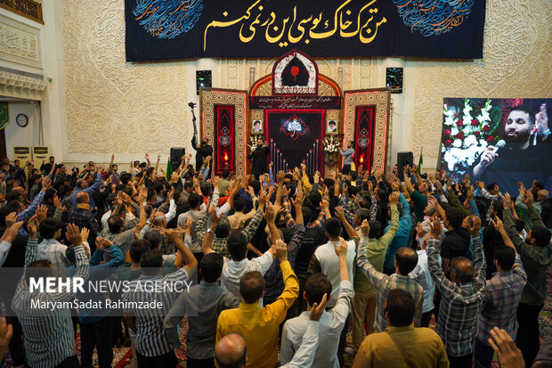 مراسم گرامیداشت شهدای حادثه تروریستی حرم شاهچراغ(ع)