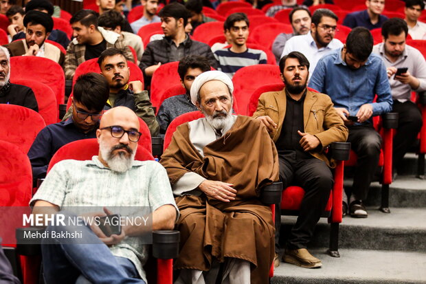 بزرگداشت هنرمند انقلابی زنده‌یاد محمدکاسبی در قم