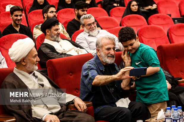 بزرگداشت هنرمند انقلابی زنده‌یاد محمدکاسبی در قم