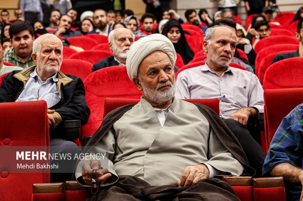 بزرگداشت هنرمند انقلابی زنده‌یاد محمدکاسبی در قم