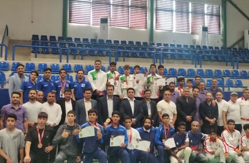 مسابقات قهرمانی قایقرانی کشور در عسلویه پایان یافت