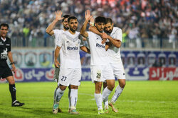 ملوان با ۵ غایب برابر ذوب‌ آهن صف‌آرایی می‌کند