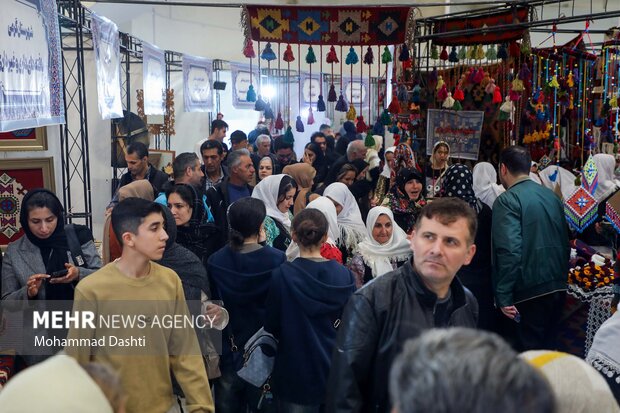 نمایشگاه ملی صنایع دستی در اردبیل