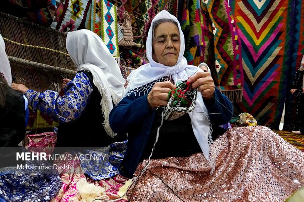 نمایشگاه ملی صنایع دستی در اردبیل