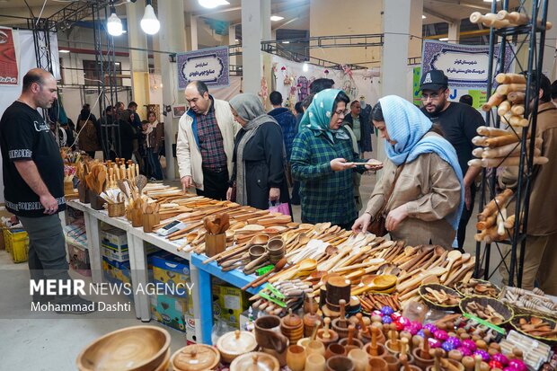 نمایشگاه ملی صنایع دستی در اردبیل