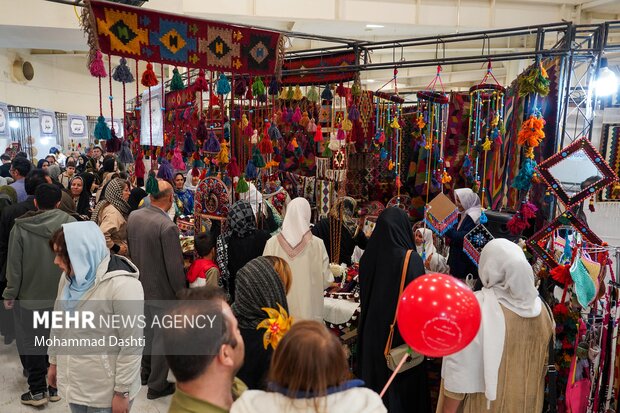 نمایشگاه ملی صنایع دستی در اردبیل