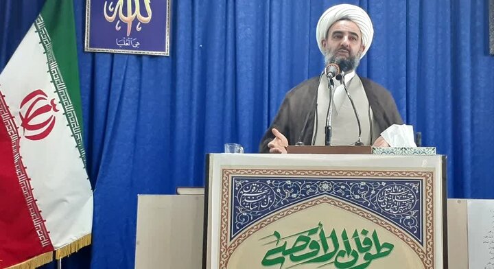 باقری بنابی: پرستاران حیا و صبر حضرت زینب(س) را الگوی خویش قرار دهند باقری بنابی: پرستاران حیا و صبر حضرت زینب(س) را الگوی خویش قرار دهند