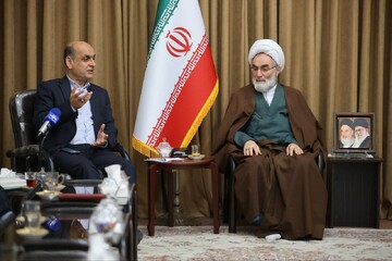 حق شناس: ۱۳ آبان نماد استکبار ستیزی و مقاومت ملت ایران است