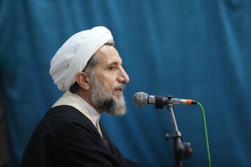 آیت‌الله مظفری: همه باید حول محور ولایت وحدت داشته باشیم