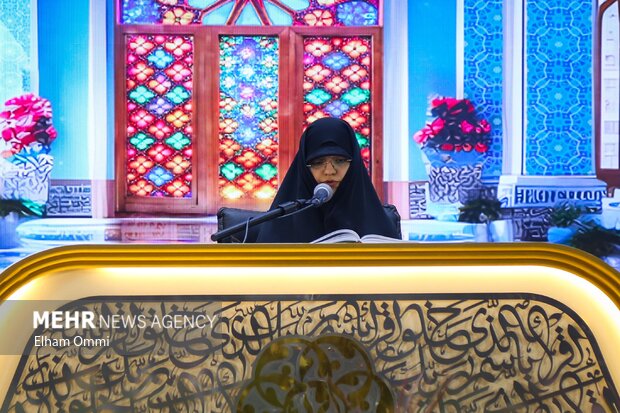 رقابت قاریان و حافظان در چهل و هشتمین مسابقات ملی قرآن کریم در سنندج