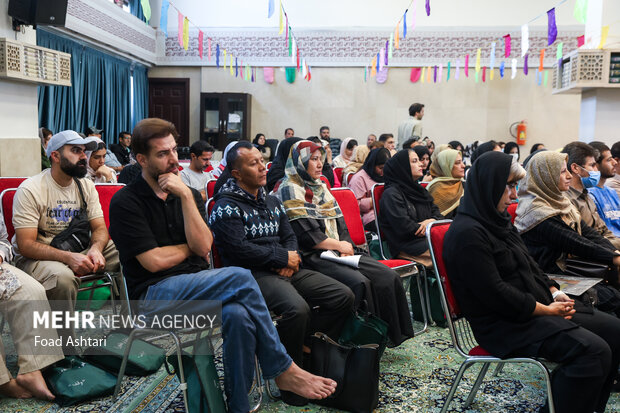 جشن میلاد حضرت زینب (س) و روز پرستار در خیریه امدادگران عاشورا
