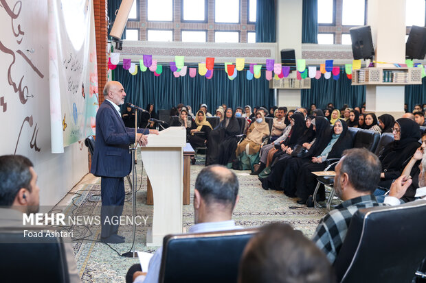 جشن میلاد حضرت زینب (س) و روز پرستار در خیریه امدادگران عاشورا