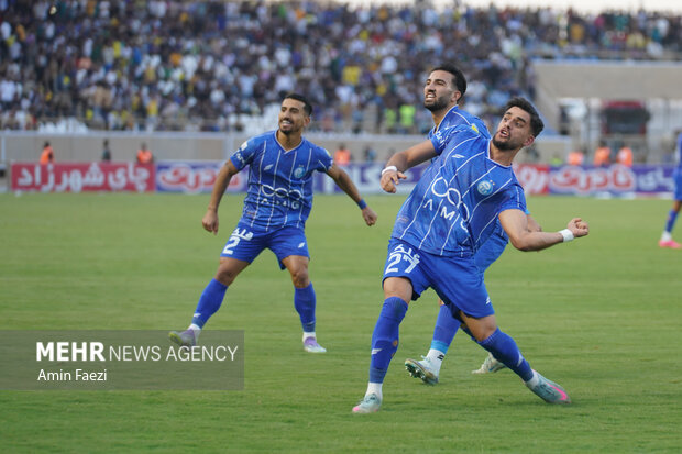 فجر شهید سپاسی - استقلال تهران