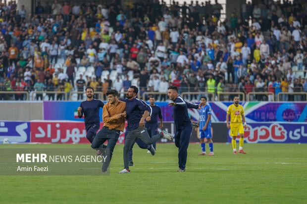 لیگ برتر فوتبال - فجر شهید سپاسی و استقلال تهران 5
