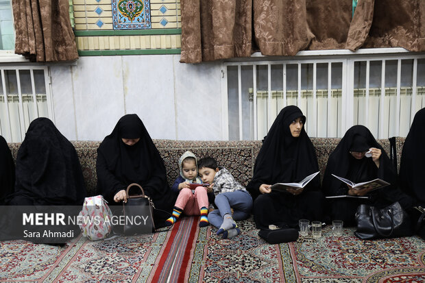 تشییع پیکر پدر شهیدان «سعیدی‌نجات»در مشهد