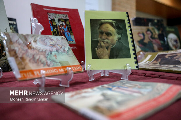 نقد سیاستهای سلطهجویانه در «ترامپیسم»/ نکوداشت نگارگری که معلم بود نقد سیاستهای سلطهجویانه در «ترامپیسم»/ نکوداشت نگارگری که معلم بود