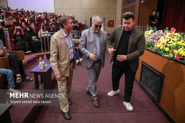 آئین تجلیل از پرستاران فعال در جنگ ۱۲ روزه