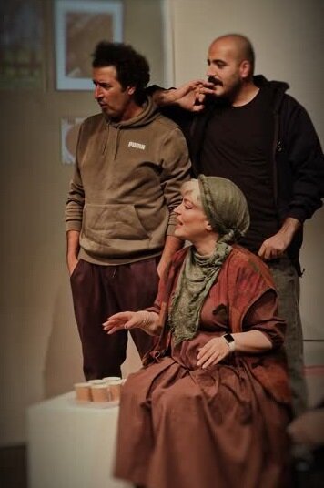 «پروانه الجزایری»؛ تجربه مرگ، زندگی و تولد دوباره در آینه یک نمایش