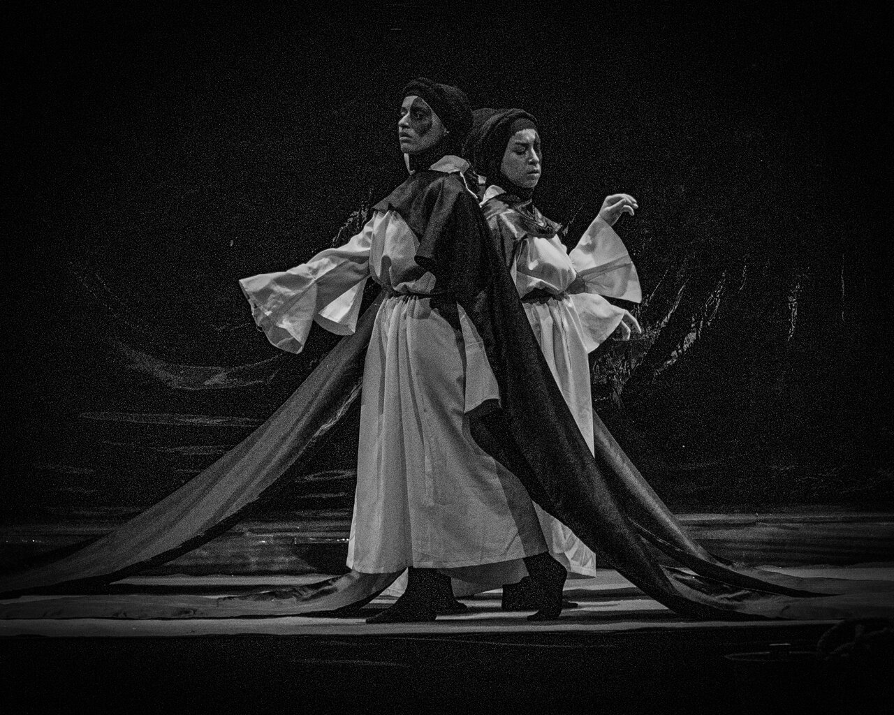 دعوت «یکتن» به بازنگری در خود با حس غرور و شعف