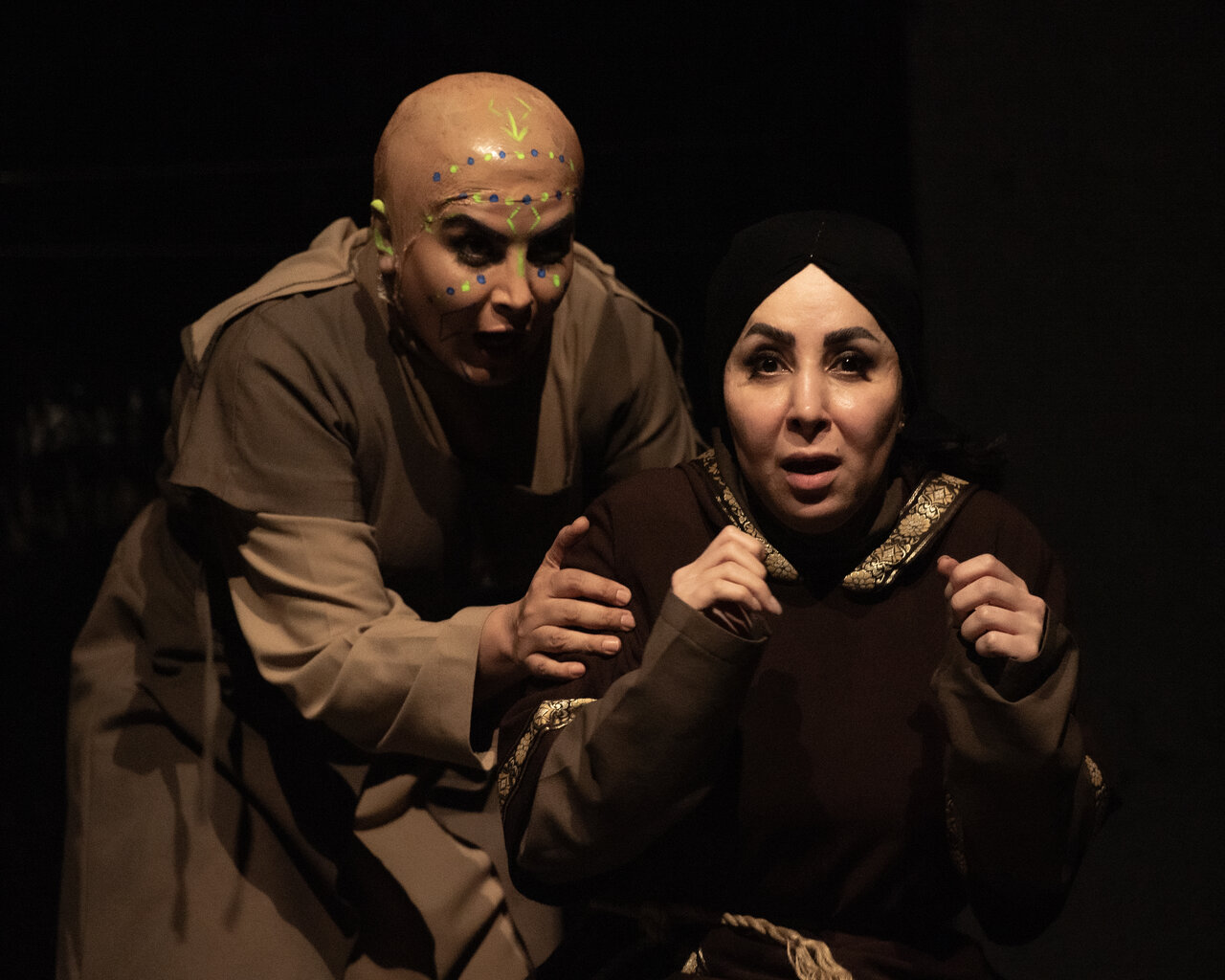 دعوت «یکتن» به بازنگری در خود با حس غرور و شعف