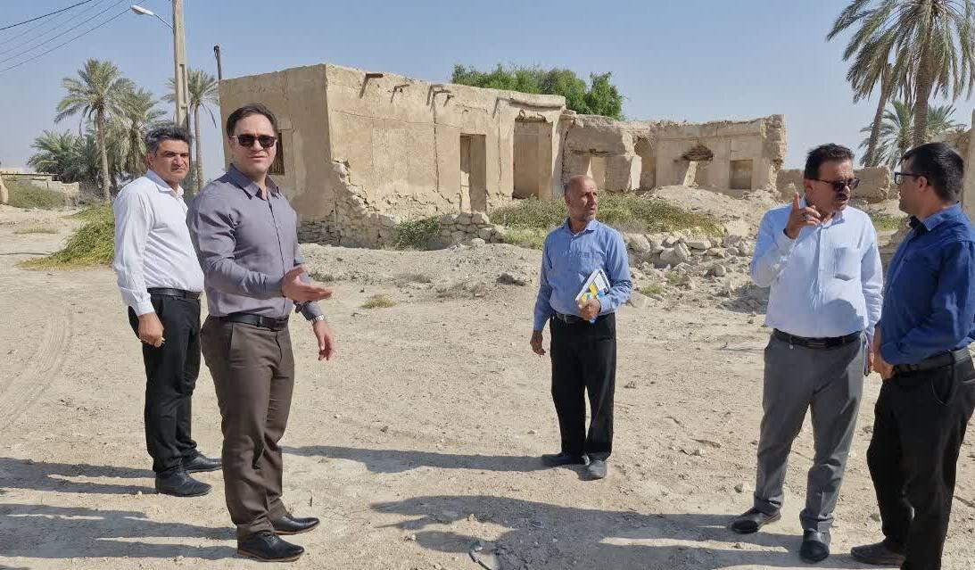 فرماندار تنگستان: رفع مشکلات روستاها در اولویت قرار دارد