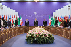 رقابت دیپلماسی ملت‌ها با دولت‌ها در جهان امروز