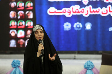 هر یک از خانواده‌های شهدا خود یک رسانه هستند