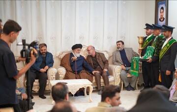 تولیت مسجد جمکران: پیام‌رسانی حضرت زینب(س) ضامن ماندگاری عاشورا شد